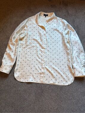 Theory Cream Button-Up Shirt with Black Dot Motif